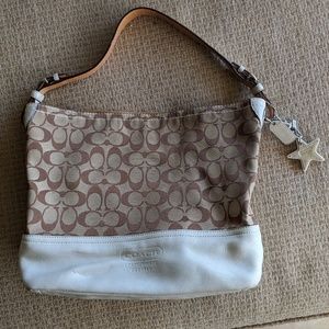 Coach Purse White Genuine Leather W Keychain